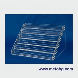 Плексигласови изделия за козметика, стелажи и др.