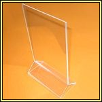 Стойка/ меню А4 за лист с основа от прозрачен плексиглас