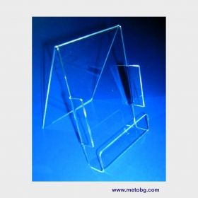 Стойка за флаери и брошури А6 от прозрачен плексиглас