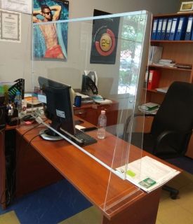 Предпазни защитни прегради, екрани и паравани от прозрачен плексиглас