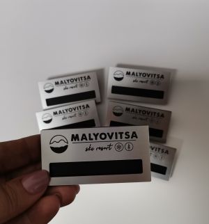 Персонализиран бадж с  игла