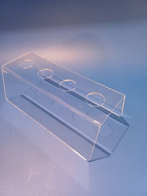 Стойка за вафлени фунийки за сладолед с четири отвора